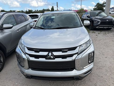 Used 2025 Mitsubishi Outlander Sport SE AWD/4WD image 6