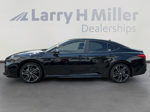 Used 2026 Toyota Camry XSE FWD image 2