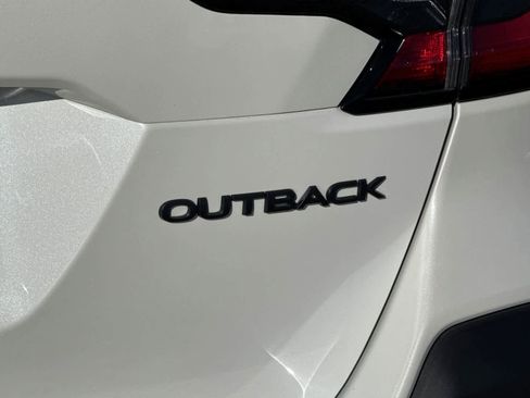 Certified 2024 Subaru Outback Onyx Edition image 32