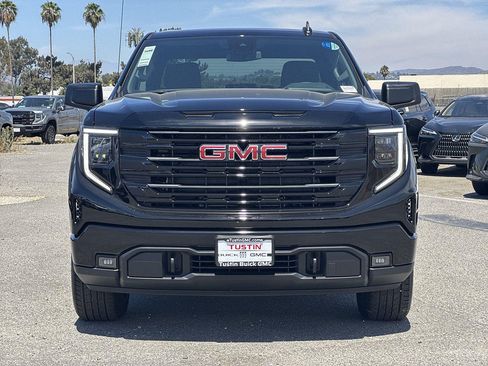 New 2026 GMC Sierra 1500 Elevation AWD/4WD image 2