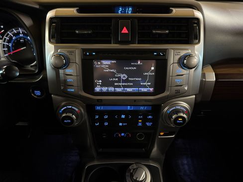 Used 2014 Toyota 4Runner Limited image 51