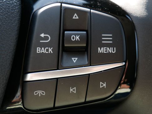 Used 2023 Ford Escape Active w/ Tech Pack #1 AWD/4WD image 18