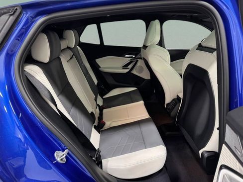 New 2026 BMW X2 xDrive28i w/ Technology Package AWD/4WD image 9