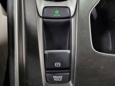 Used 2020 Honda Accord LX image 15