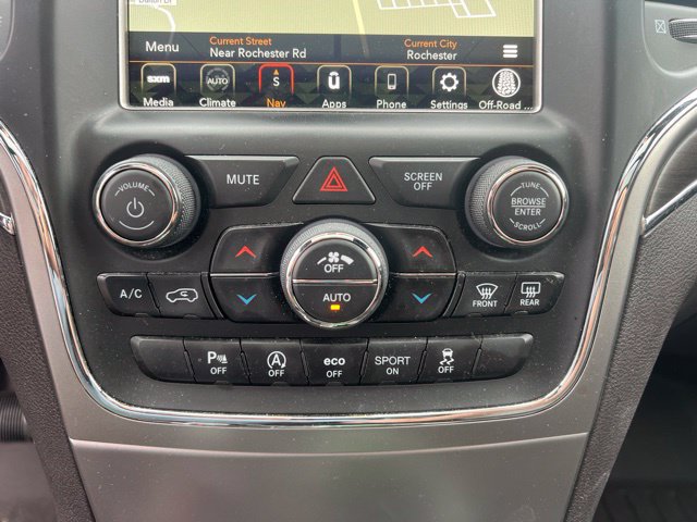 Used 2018 Jeep Grand Cherokee Overland AWD/4WD image 31