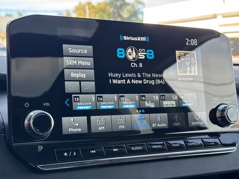 Used 2025 Mitsubishi Outlander SEL image 22