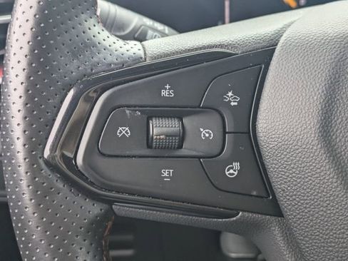 Used 2024 Chevrolet TrailBlazer RS FWD image 23