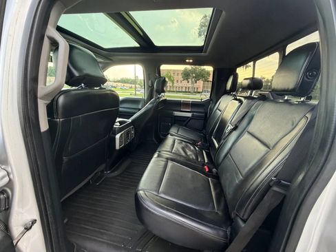 Used 2016 Ford F150 Lariat w/ Equipment Group 502A Luxury AWD/4WD image 18