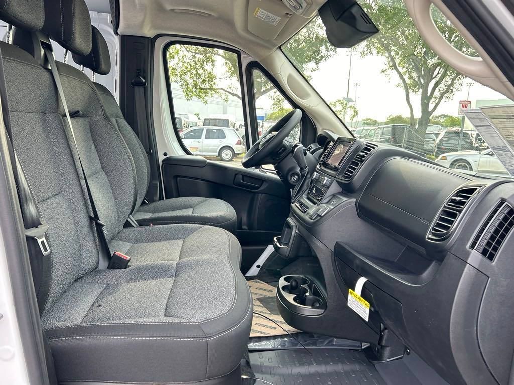 New 2024 RAM ProMaster 2500 w/ Upfitter's Prep Package FWD image 16