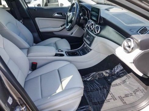 Certified 2020 Mercedes-Benz GLA 250 image 23