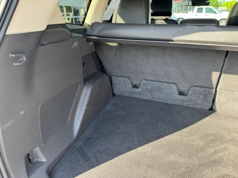 Used 2015 Ford Escape Titanium FWD image 30