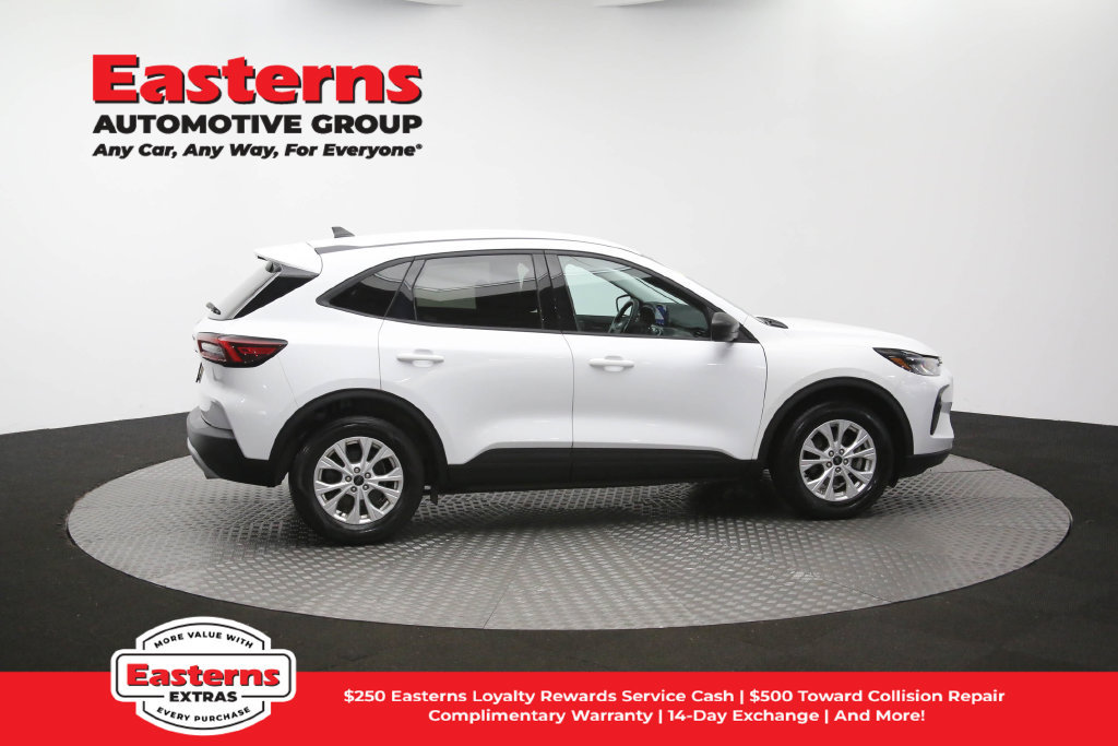 Used 2025 Ford Escape Active FWD image 44