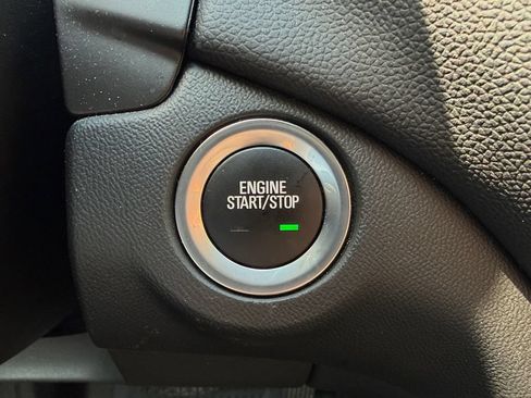 Used 2022 Chevrolet Equinox LT AWD/4WD image 27