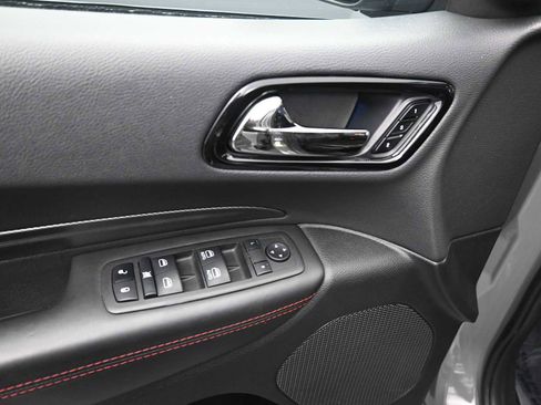 Used 2023 Dodge Durango GT image 8