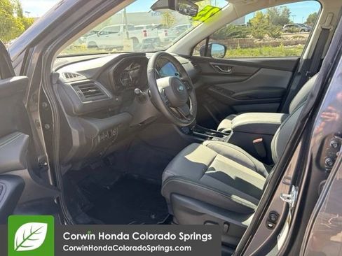 Used 2025 Subaru Ascent Onyx Edition w/ Onyx Package AWD/4WD image 13
