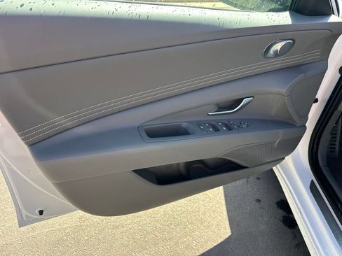 New 2026 Hyundai Elantra Sport FWD image 11