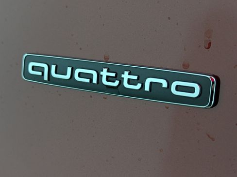Certified 2025 Audi Q5 Prestige AWD/4WD image 26