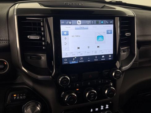 Used 2022 RAM 1500 Laramie RWD image 19