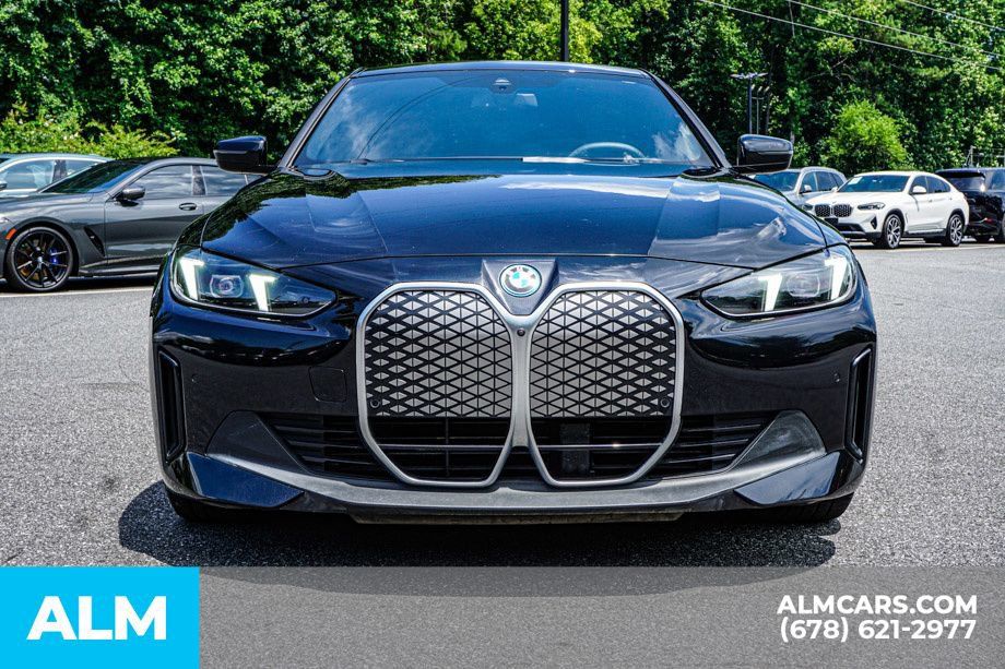 Used 2025 BMW i4 eDrive40 w/ Parking Assistance Package RWD image 9