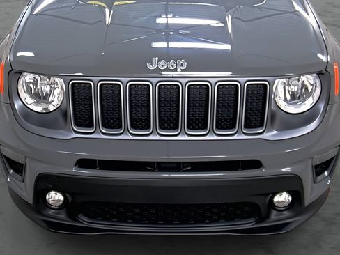 Used 2022 Jeep Renegade Limited w/ Sun, Sound & Wheels Group image 16