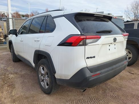 Used 2023 Toyota RAV4 XLE w/ Convenience Package image 3