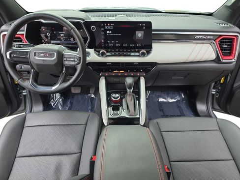 Used 2024 GMC Canyon AT4X image 9