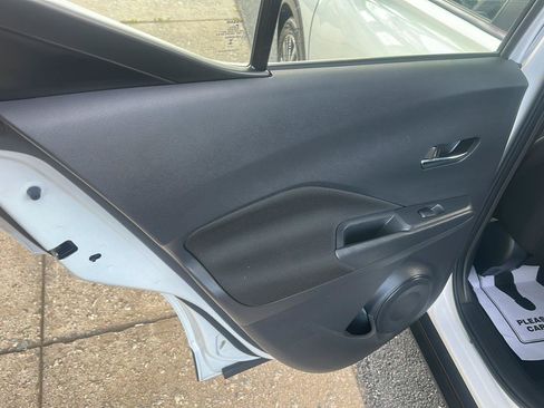 Used 2024 Nissan Kicks SV FWD image 18