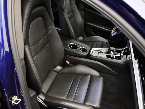 Used 2020 Porsche Panamera 4 image 49