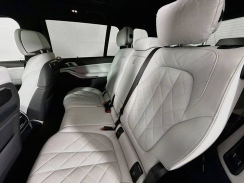 Used 2026 BMW X7 xDrive40i AWD/4WD image 26