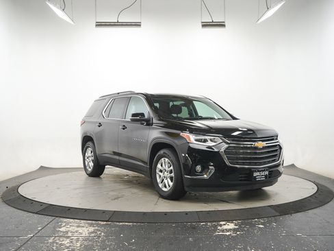 Used 2021 Chevrolet Traverse LT AWD/4WD image 7