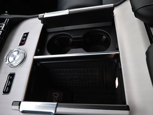 New 2025 Lincoln Navigator L Reserve w/ Jet Appearance Package image 31