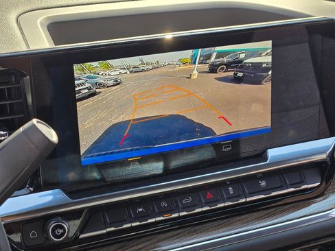 Used 2025 Chevrolet Silverado 1500 LT image 24