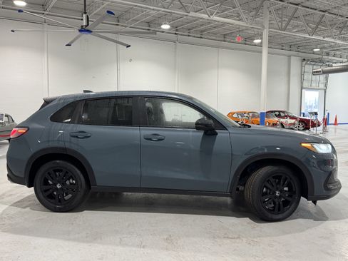 New 2026 Honda HR-V Sport image 2