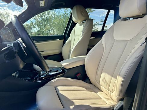 Used 2023 BMW X3 M40i w/ Premium Package image 11