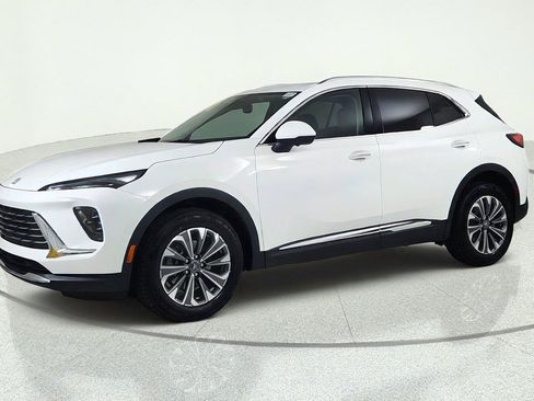 Used 2025 Buick Envision Preferred AWD/4WD image 3