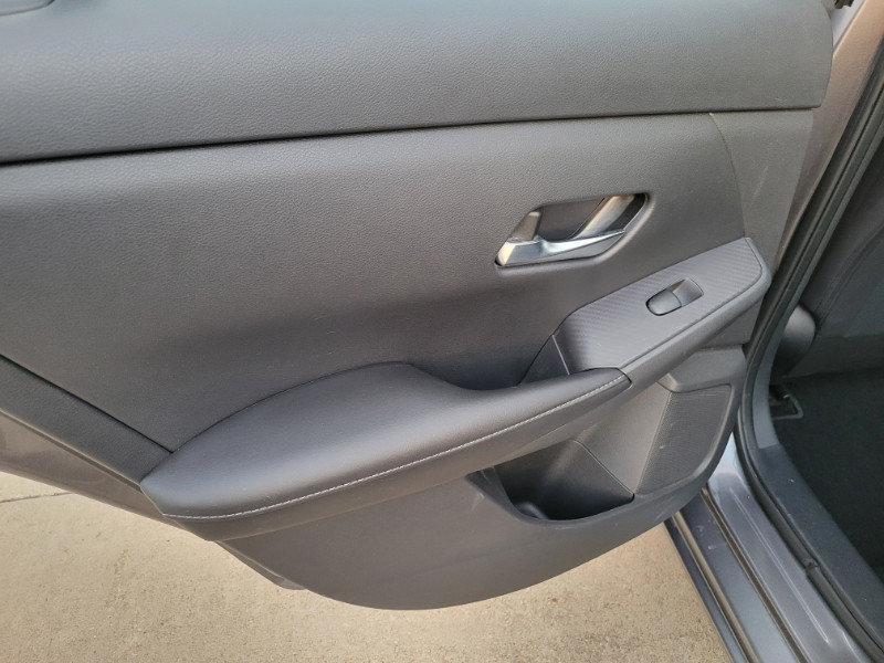 Used 2022 Nissan Sentra SV w/ All-Weather Package FWD image 19