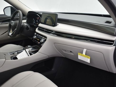 Certified 2026 INFINITI QX60 Pure w/ Cargo Package image 22