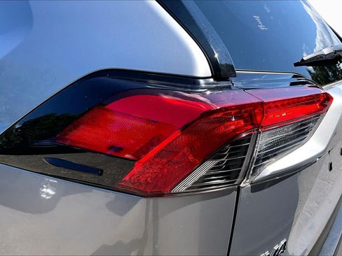 Certified 2025 Toyota RAV4 LE AWD/4WD image 26