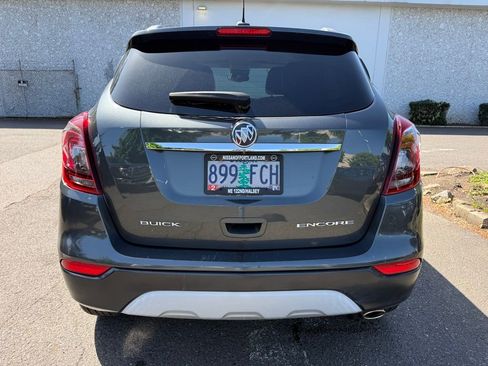 Used 2017 Buick Encore Preferred FWD image 5