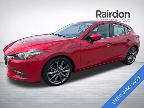 Used 2018 MAZDA MAZDA3 Touring FWD image 3