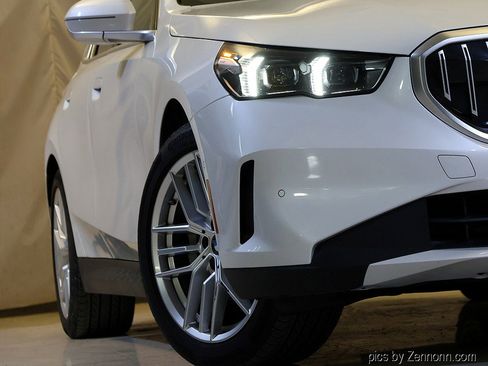 Used 2025 BMW 530i xDrive 530i xDrive image 4