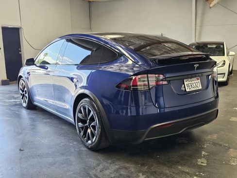 Used 2023 Tesla Model X AWD/4WD image 2