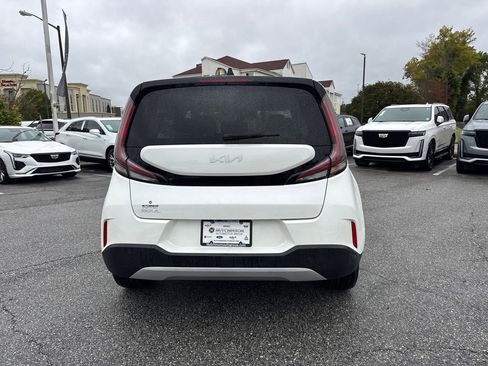 Certified 2023 Kia Soul LX w/ Option Group 015 image 4