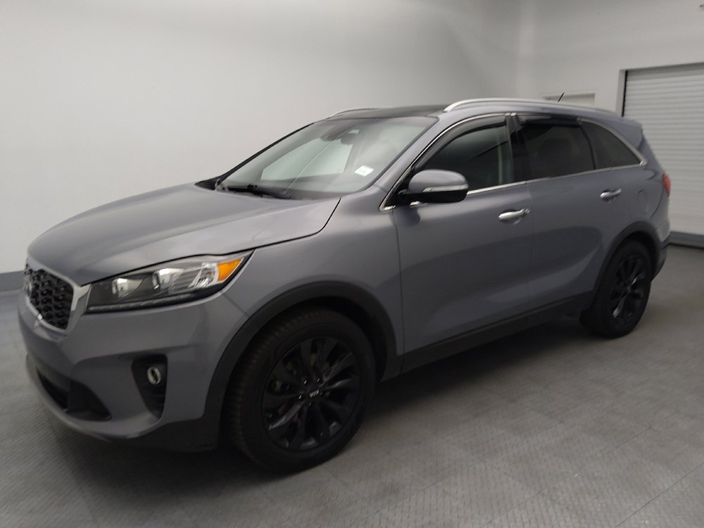 Used 2020 Kia Sorento EX FWD image 2