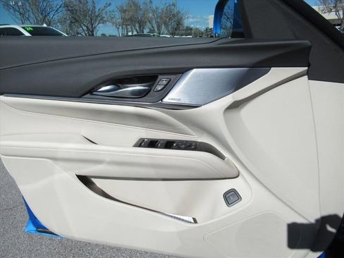 New 2026 Cadillac CT4 Luxury image 17