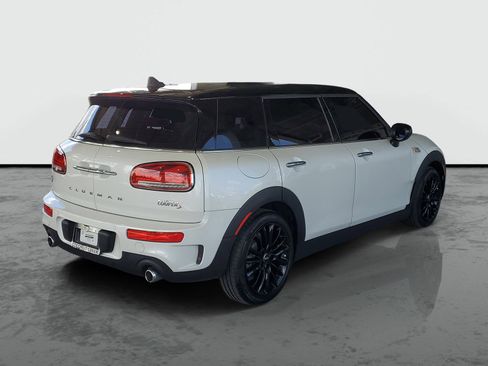 Used 2023 MINI Cooper Clubman S FWD image 2