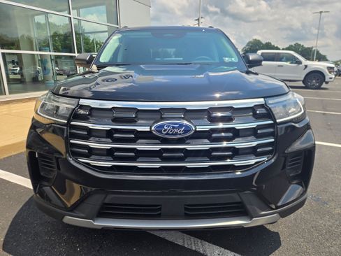 New 2026 Ford Explorer Active AWD/4WD image 3