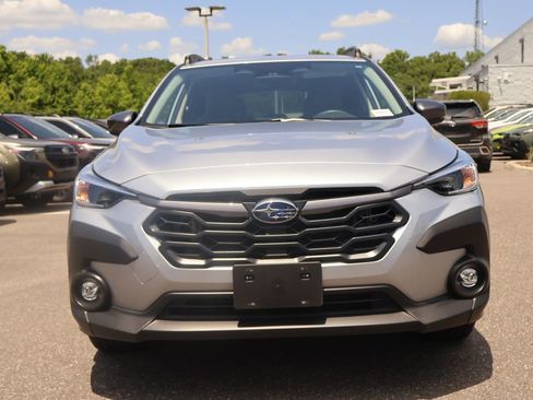 Used 2024 Subaru Crosstrek 2.0i Premium AWD/4WD image 3