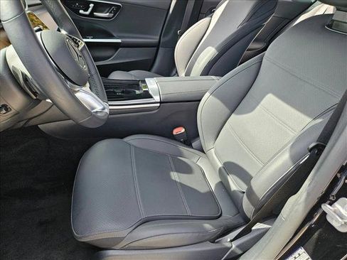 Used 2025 Mercedes-Benz C 300 Sedan image 15