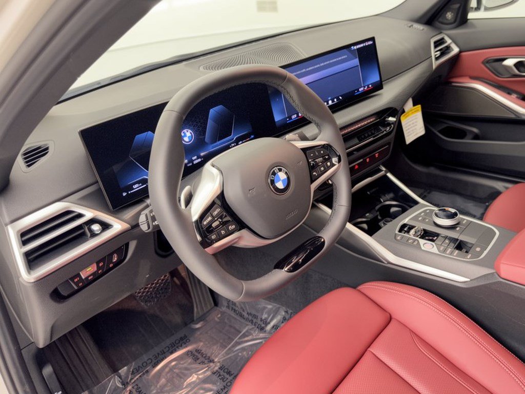 Used 2026 BMW 330i Sedan w/ Convenience Package RWD image 4
